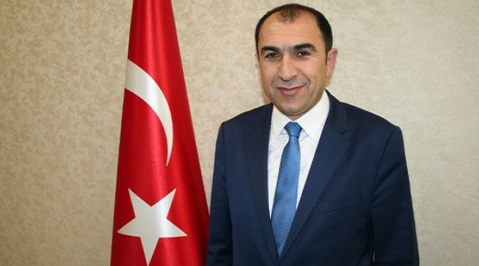 BERGE: “İSTİKLAL MARŞIMIZA SELAM OLSUN”