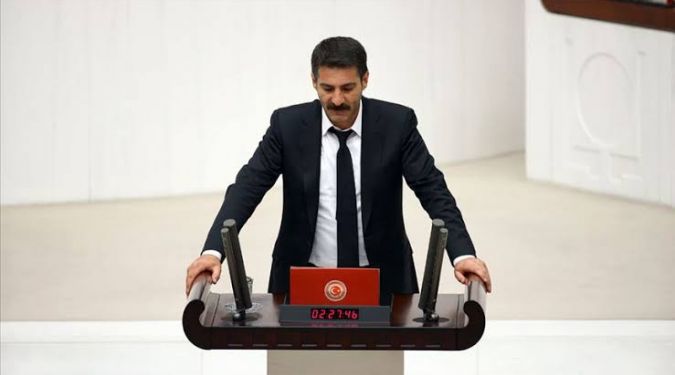 ÜST GEÇİTLERİ SORDU