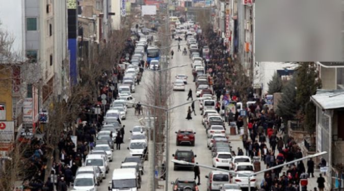 VAN'DA ARAÇ SAYISI ARTIYOR