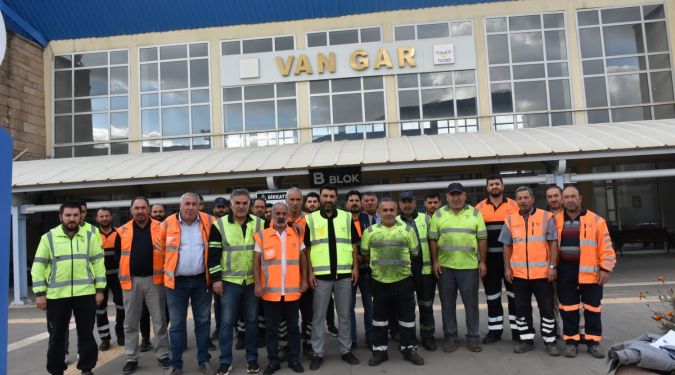 DEMİR YOLU ÇALIŞANLARI..!