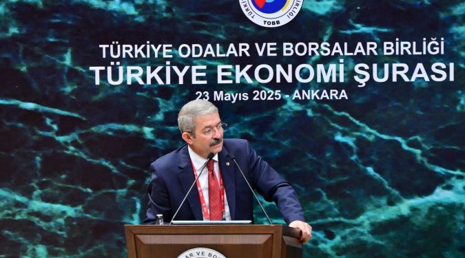 SORUNLARI AKTARDI