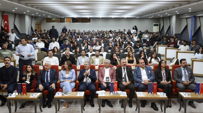 VANBİZ ZİRVESİ BÜYÜK İLGİ GÖRDÜ