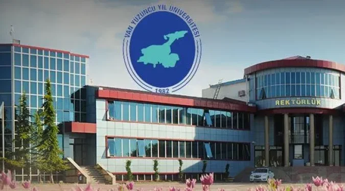 ÜNİVERSİTE VE YÖNETİCİLERİMİZ HEDEF ALINDI