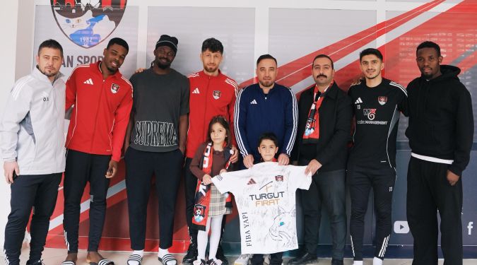 BİR ÇOCUĞU MUTLU ETMEK