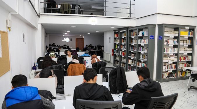 ETÜT SENİ BEKLİYOR